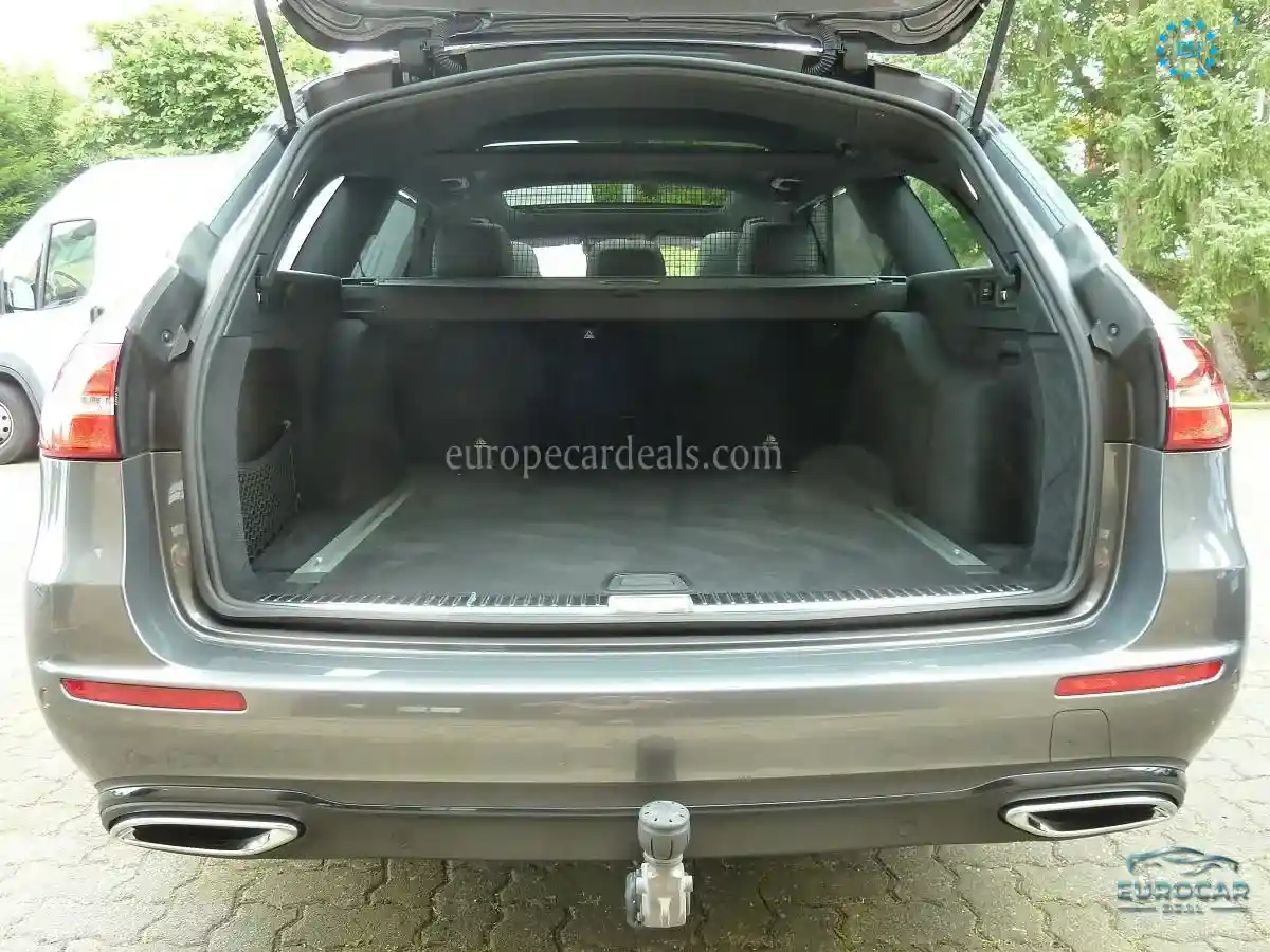 Mercedes-Benz E 400
