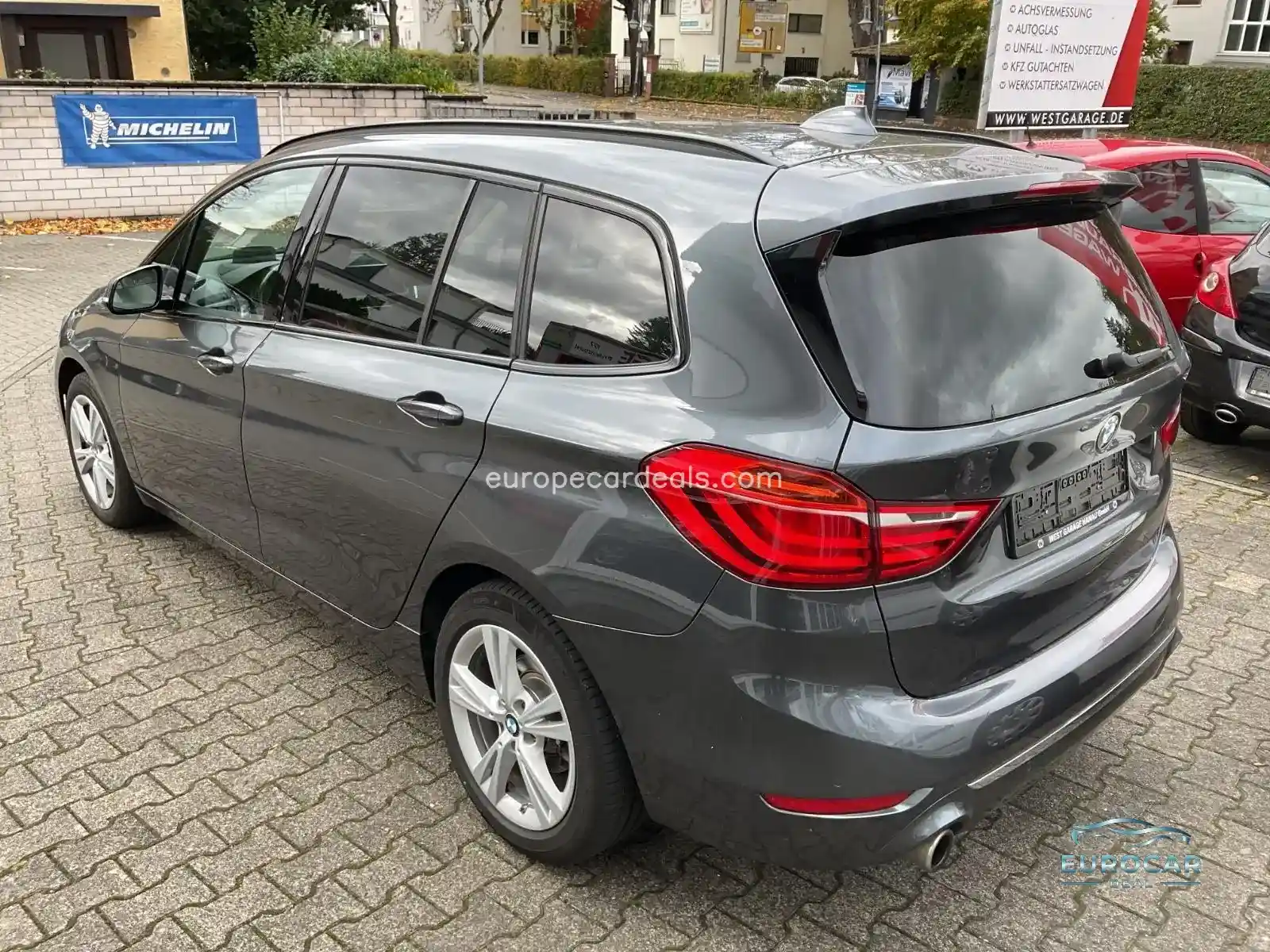 BMW 220