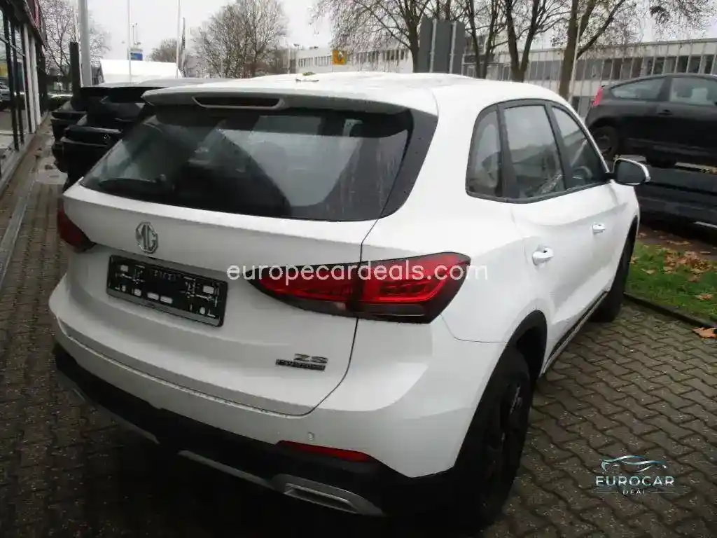 MG ZS