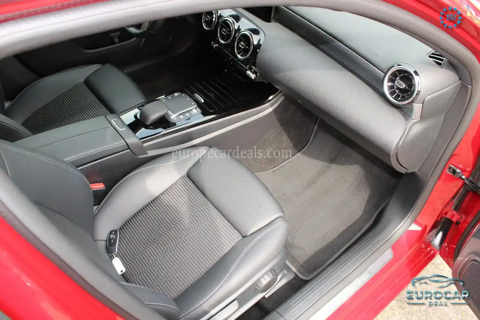 Mercedes-Benz A 220