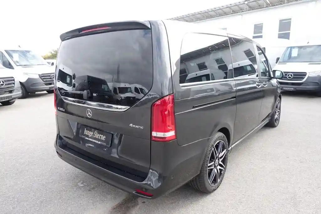 Mercedes-Benz V 300