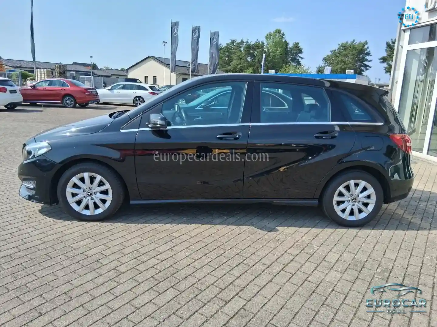 Mercedes-Benz B 180