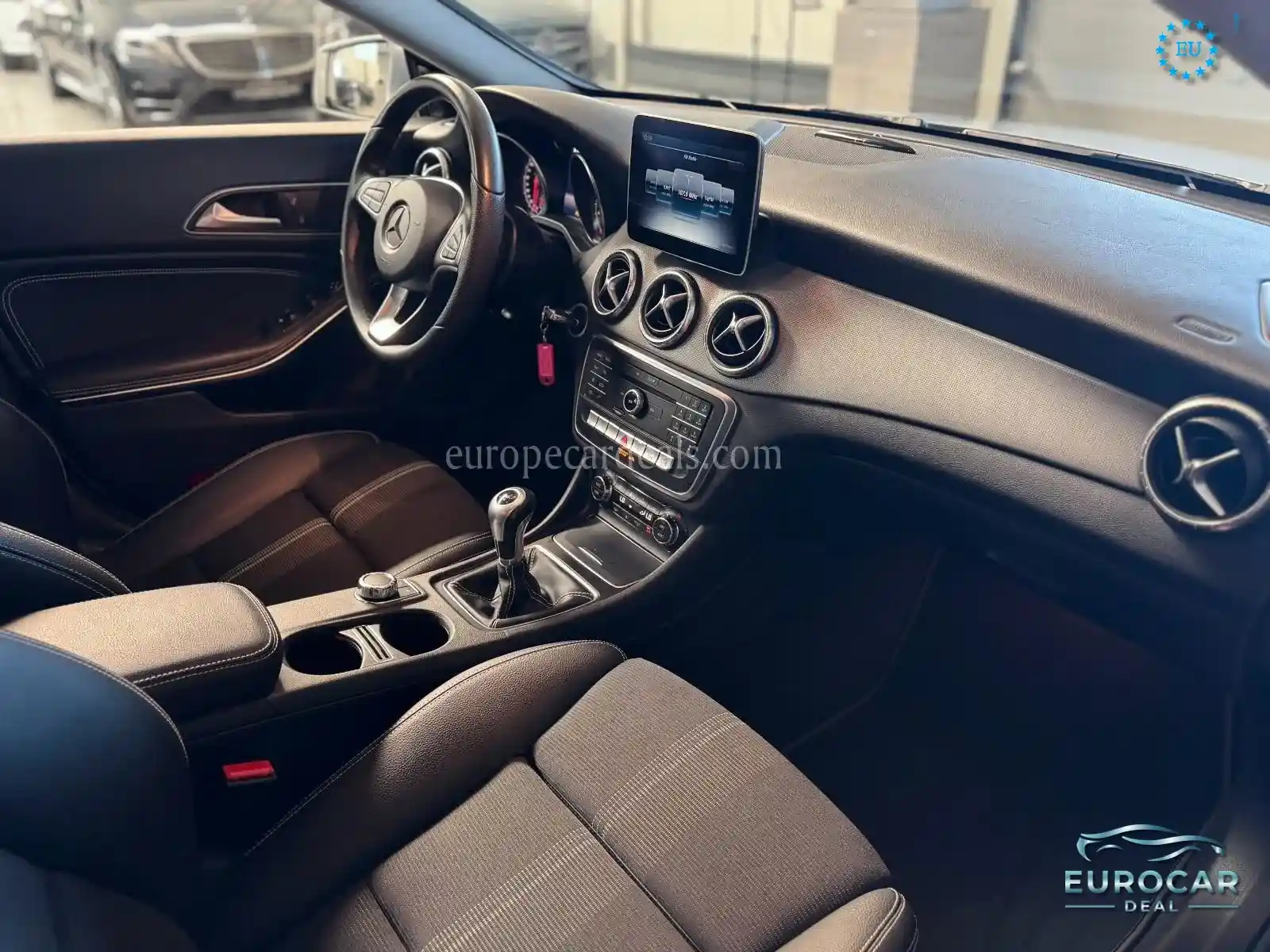 Mercedes-Benz CLA 180