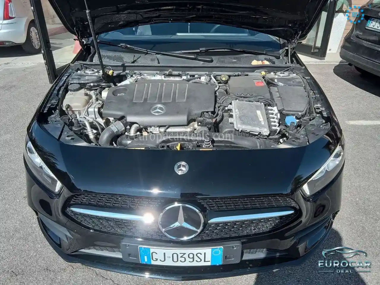 Mercedes-Benz A 180