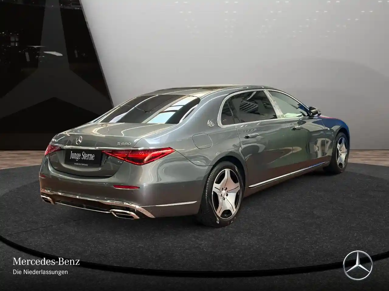 Mercedes-Benz S 680