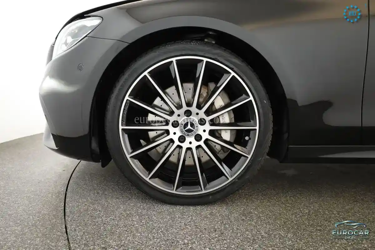 Mercedes-Benz E 400