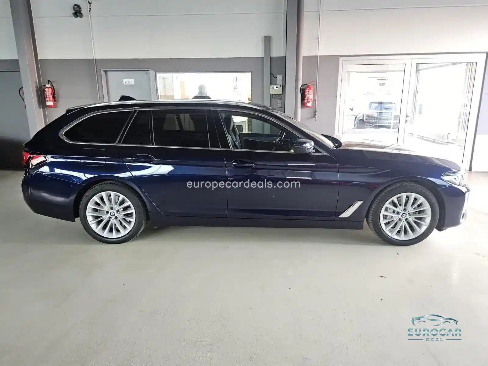 BMW 530
