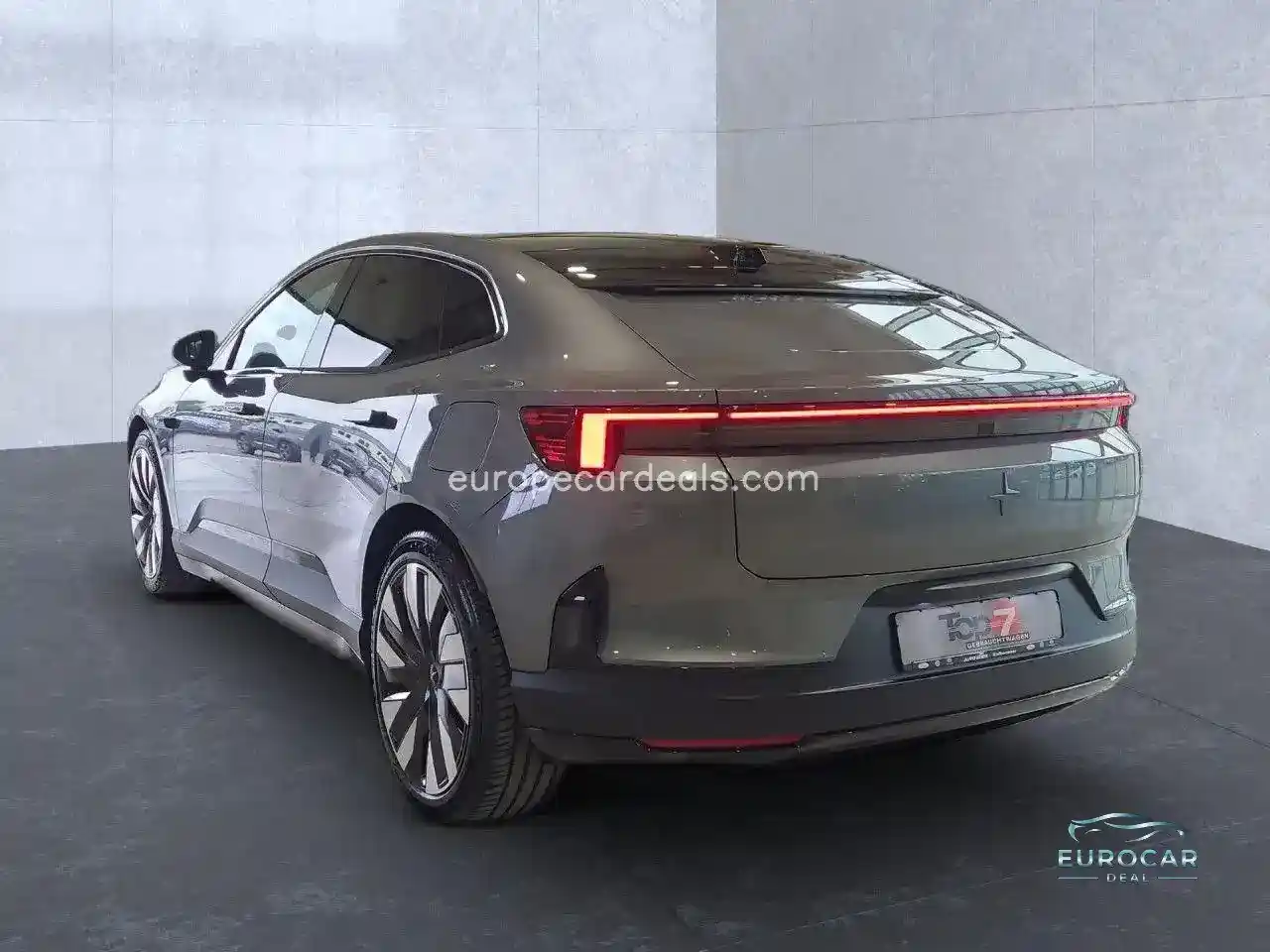 Polestar 4