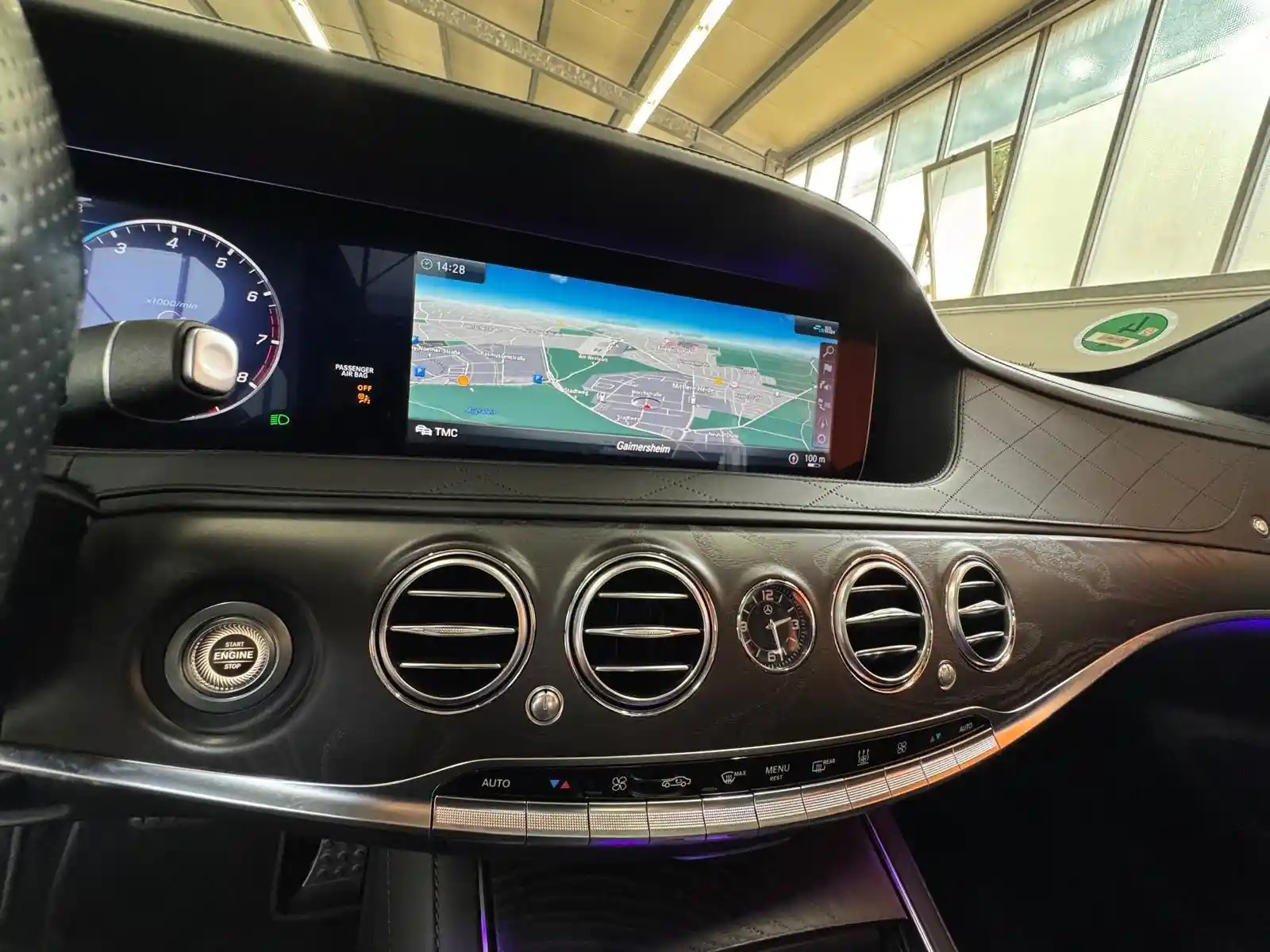 Mercedes-Benz S 560