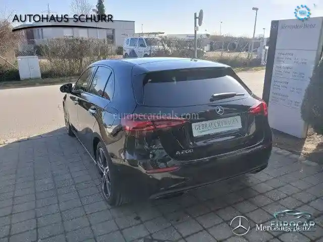 Mercedes-Benz A 200