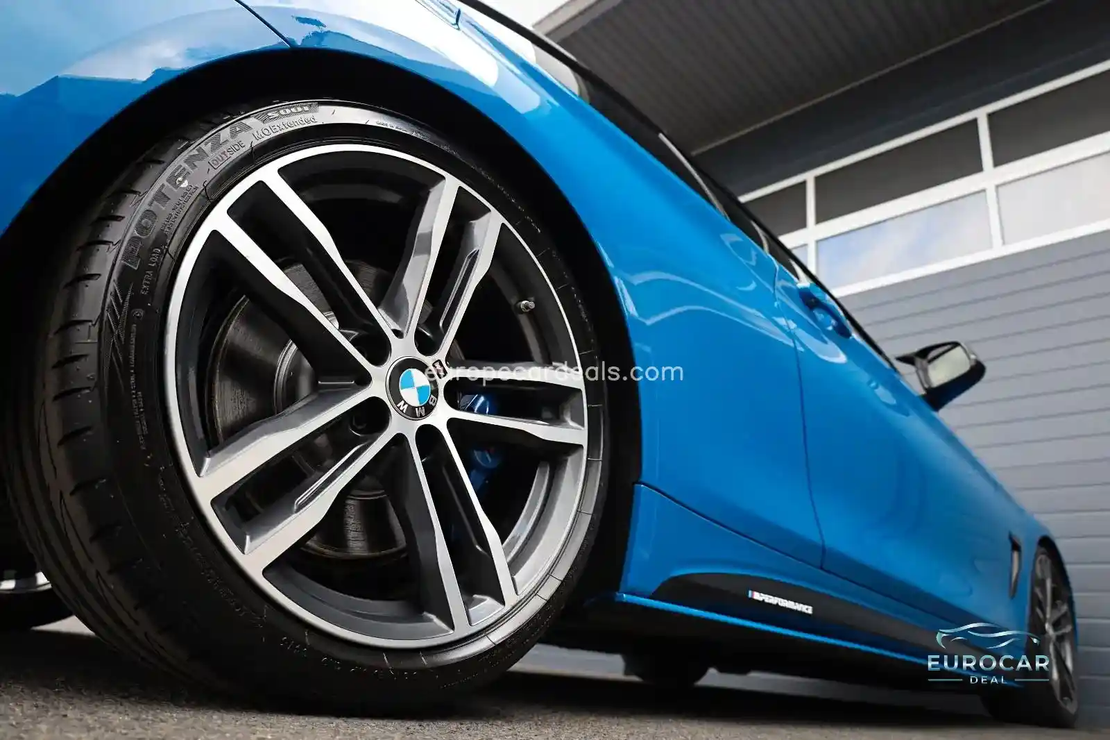 BMW 440