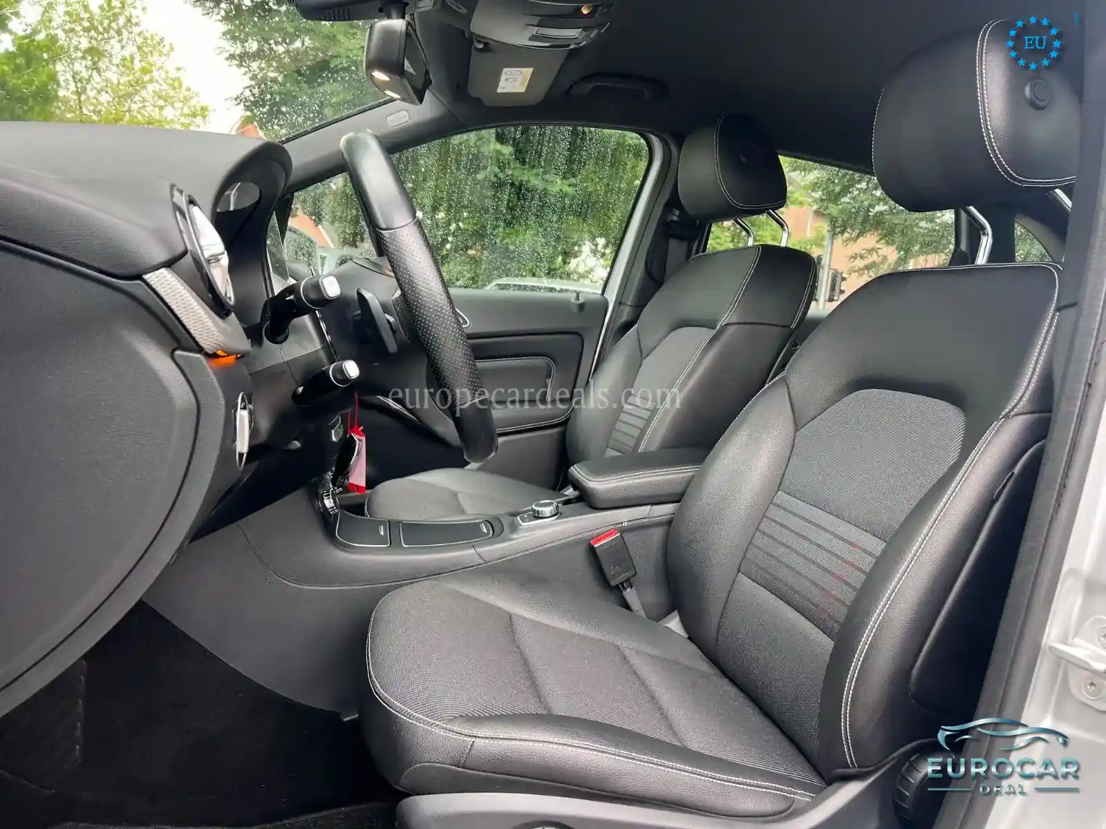 Mercedes-Benz B 220