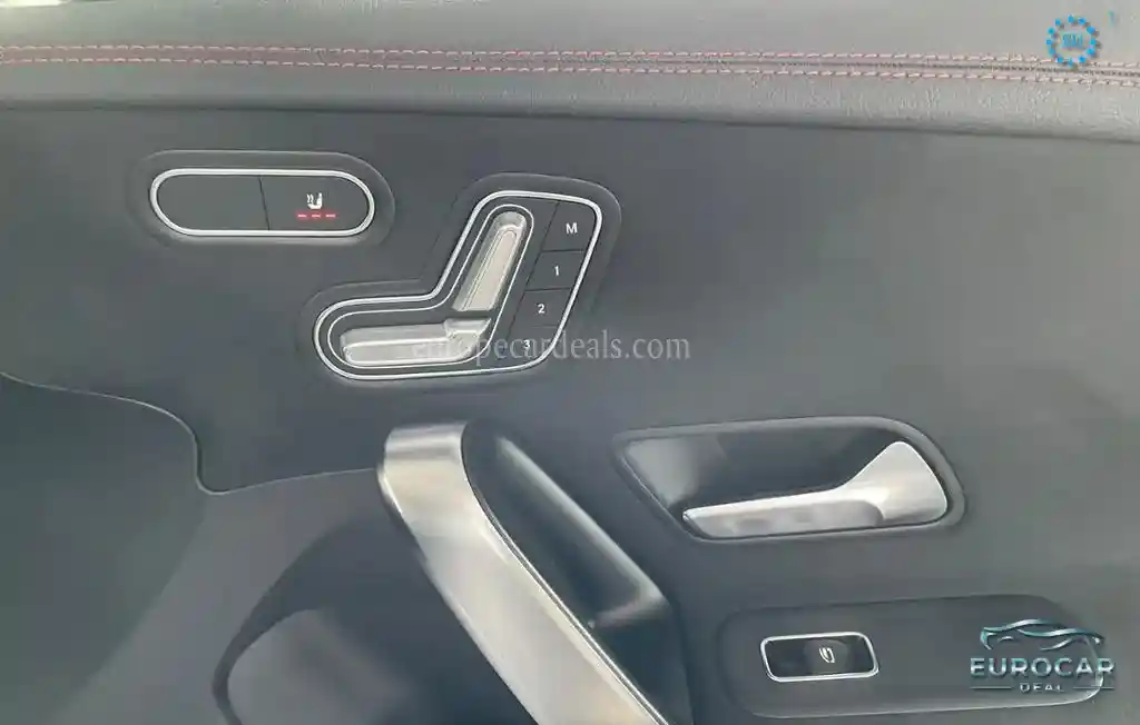 Mercedes-Benz CLA 220