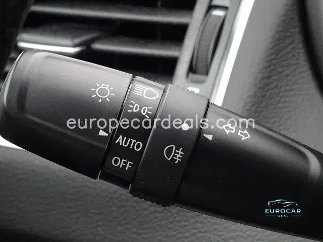 Suzuki (SX4) S-Cross