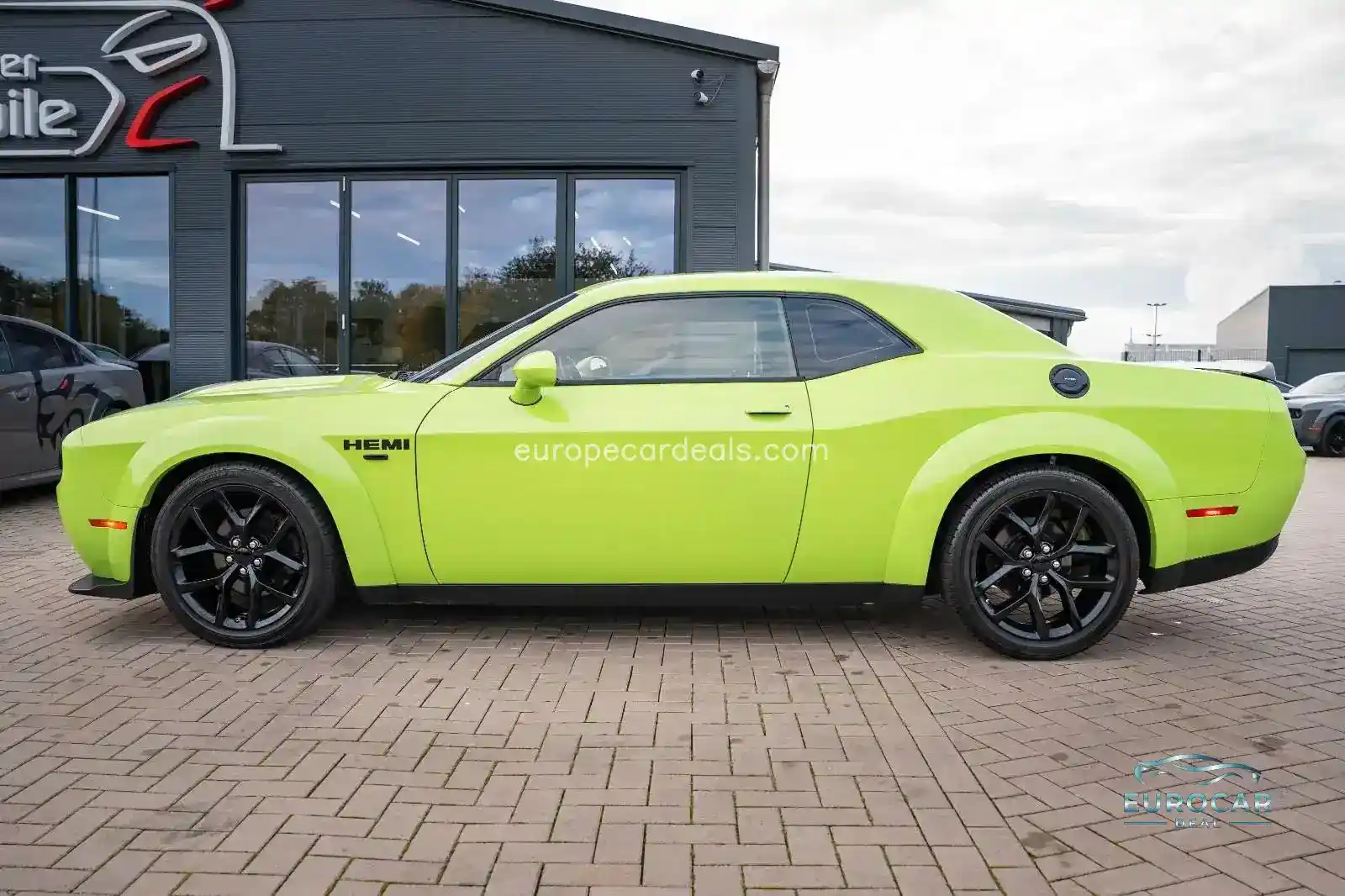 Dodge Challenger