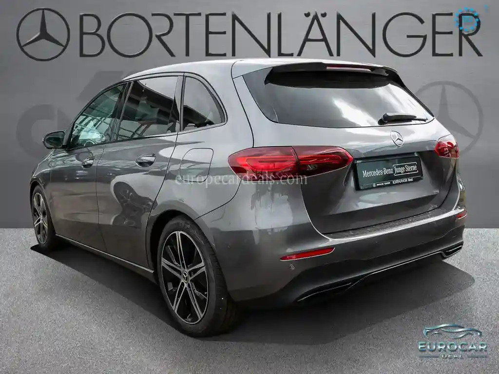 Mercedes-Benz B 200