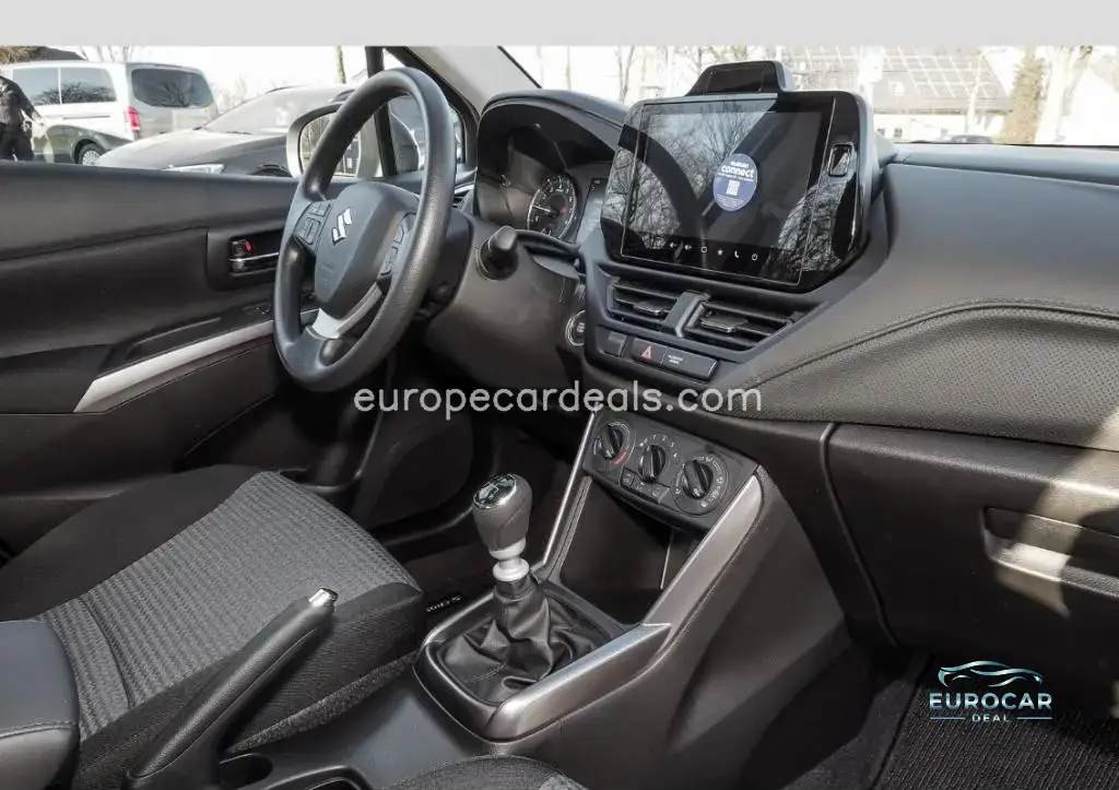 Suzuki (SX4) S-Cross