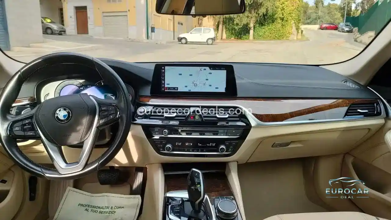 BMW 520
