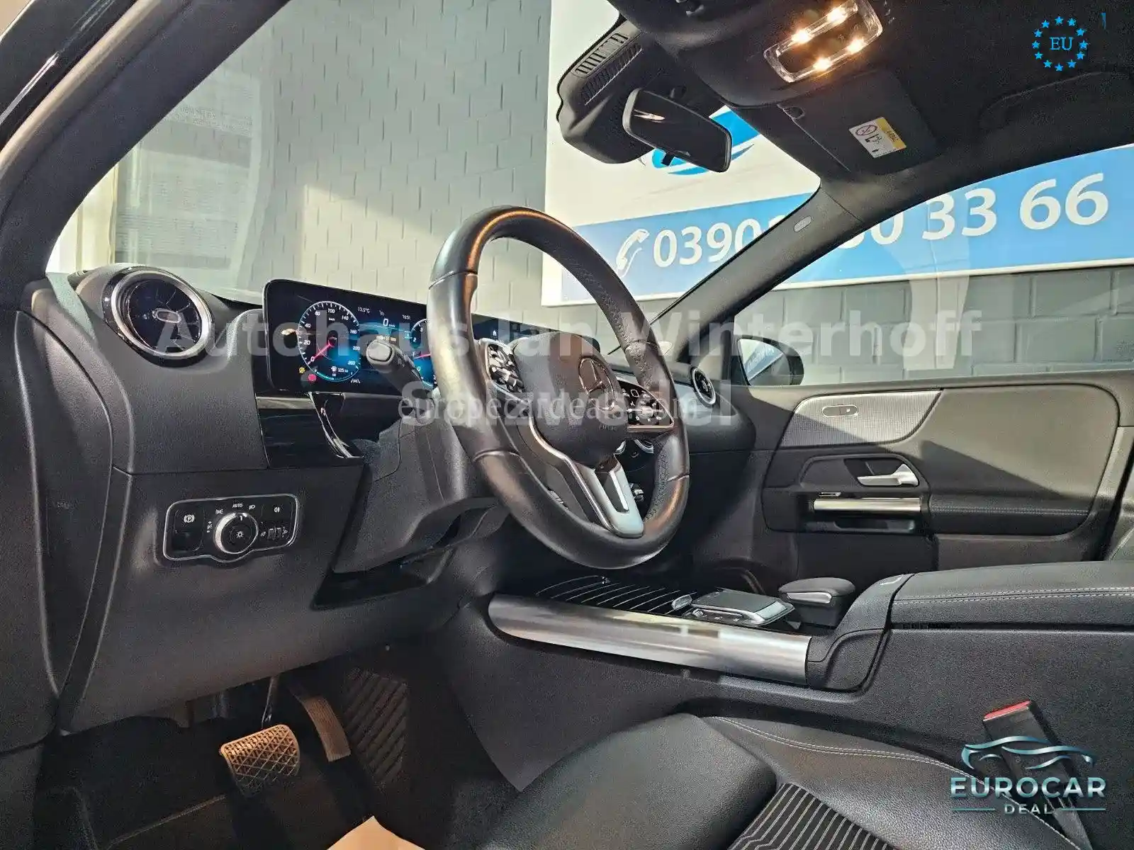Mercedes-Benz B 180