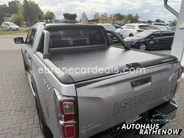 Double Cab 4WD V-CROSS Leder*LED*Mehrzone