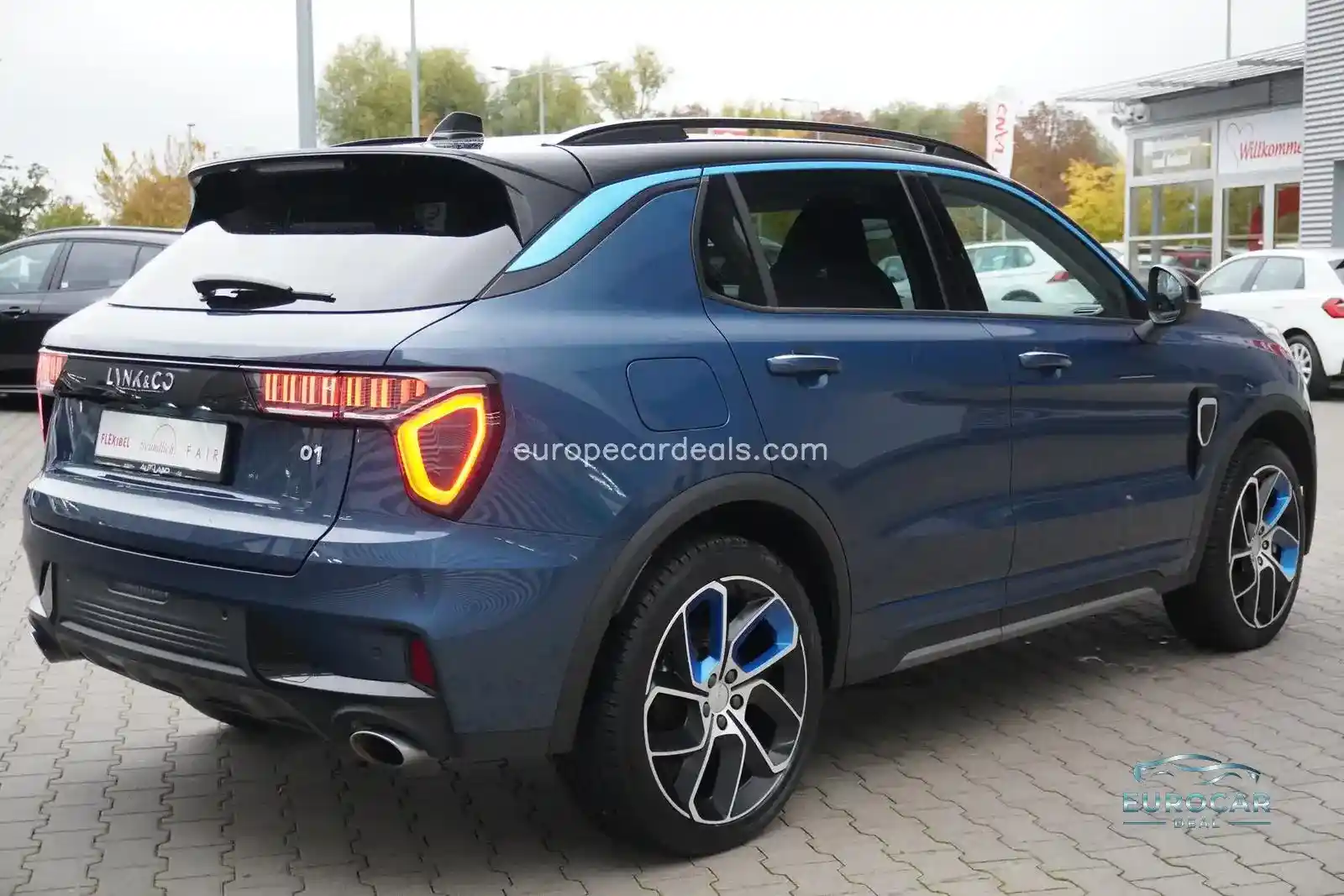 Lynk&Co 01