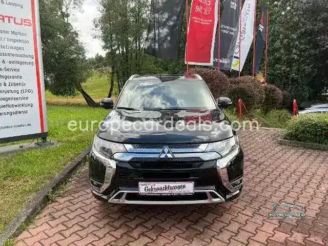 Mitsubishi Plug-in Hybrid Outlander