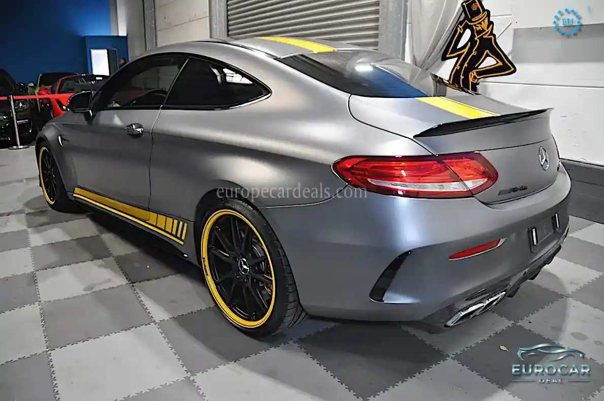 Mercedes-Benz C 63 AMG
