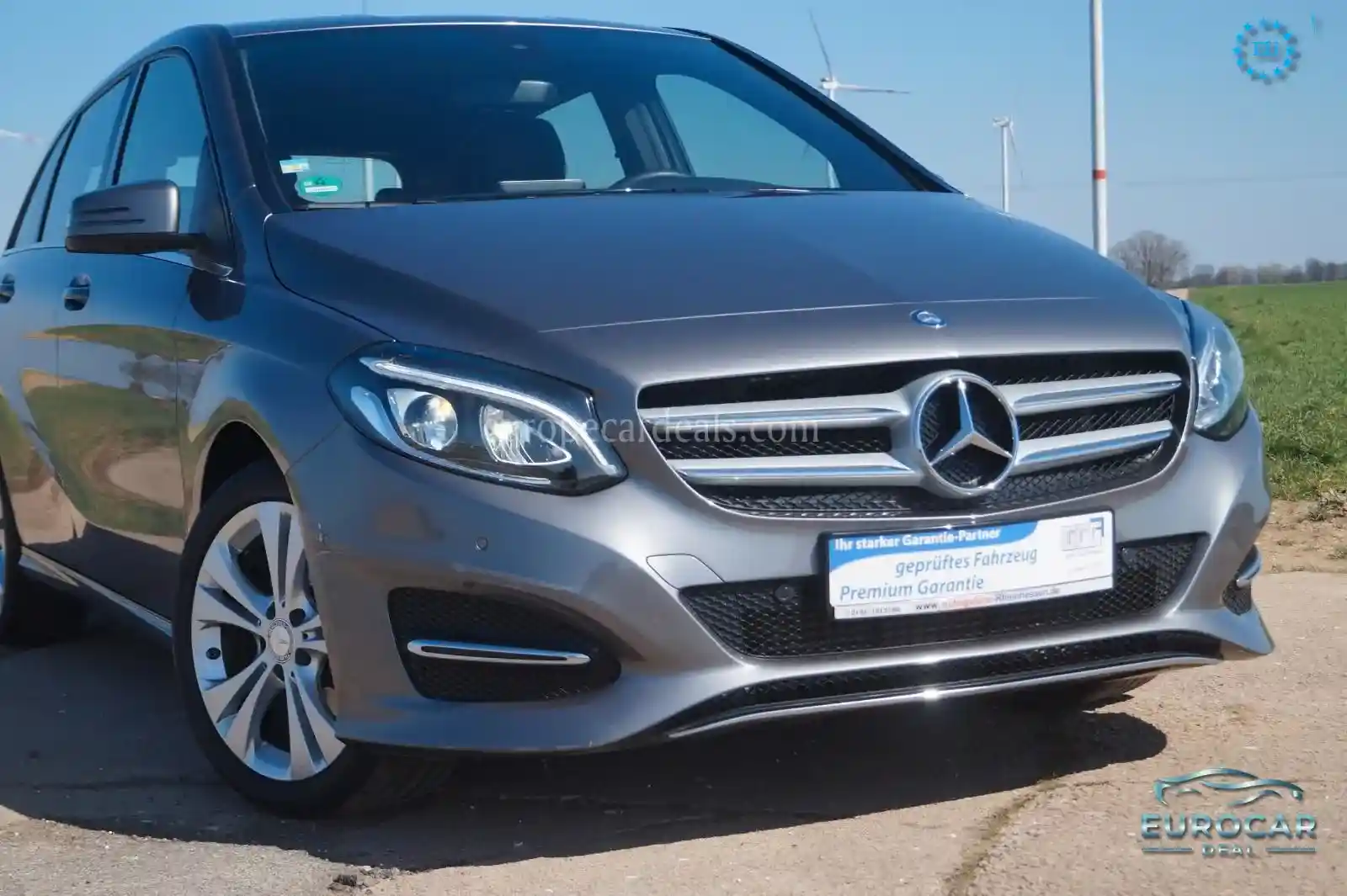 Mercedes-Benz B 180