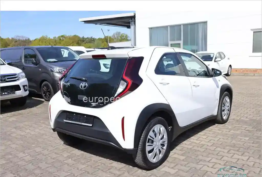 Toyota Aygo (X)