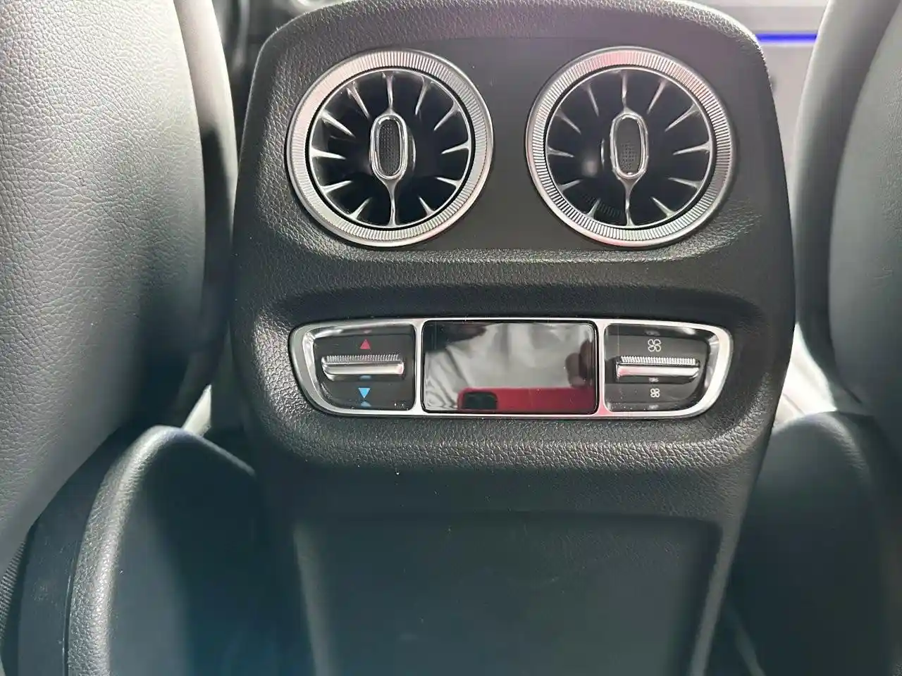 Mercedes-Benz G 500
