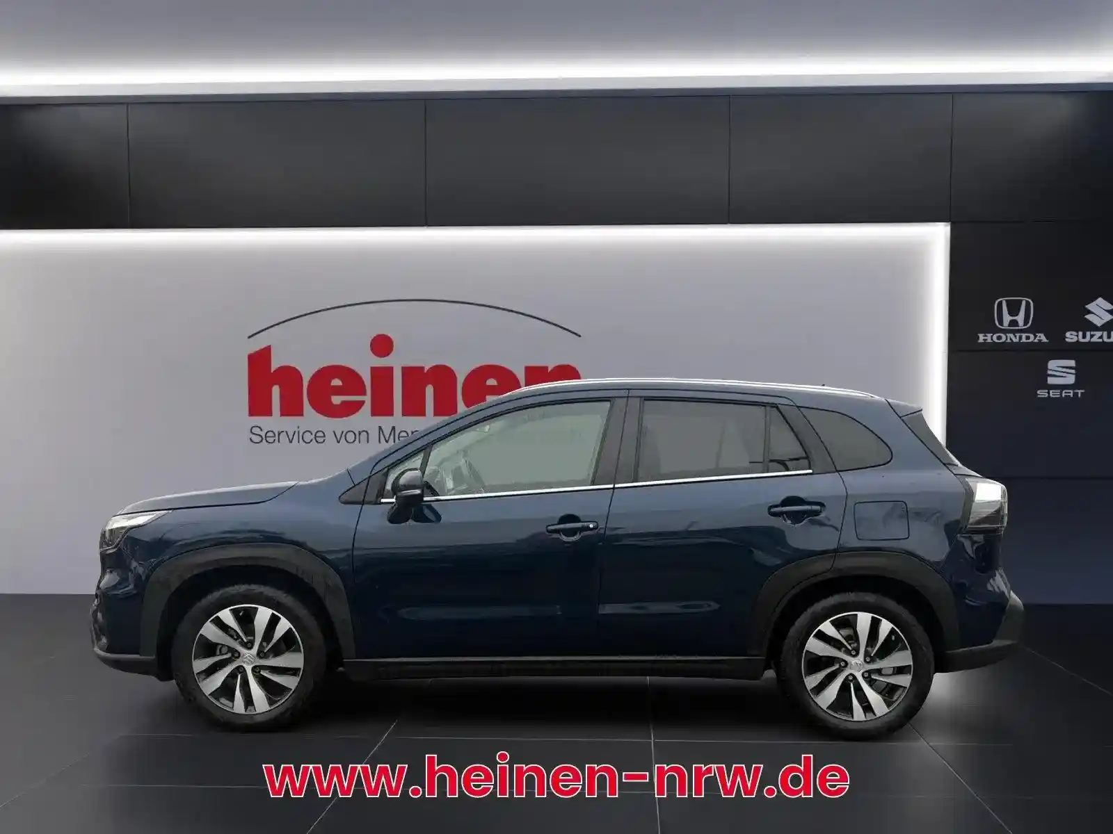 Suzuki (SX4) S-Cross