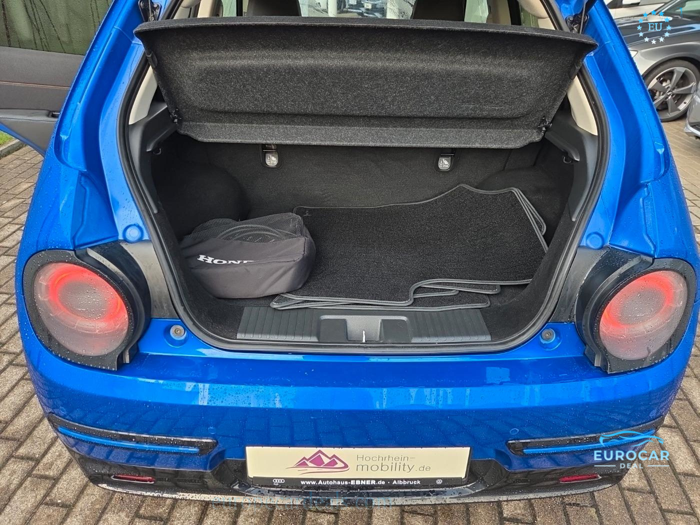 Honda e