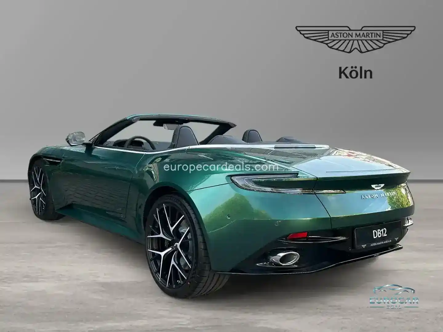 Aston Martin DB12