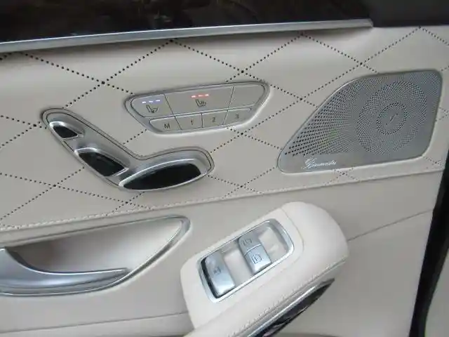 Mercedes-Benz S 560