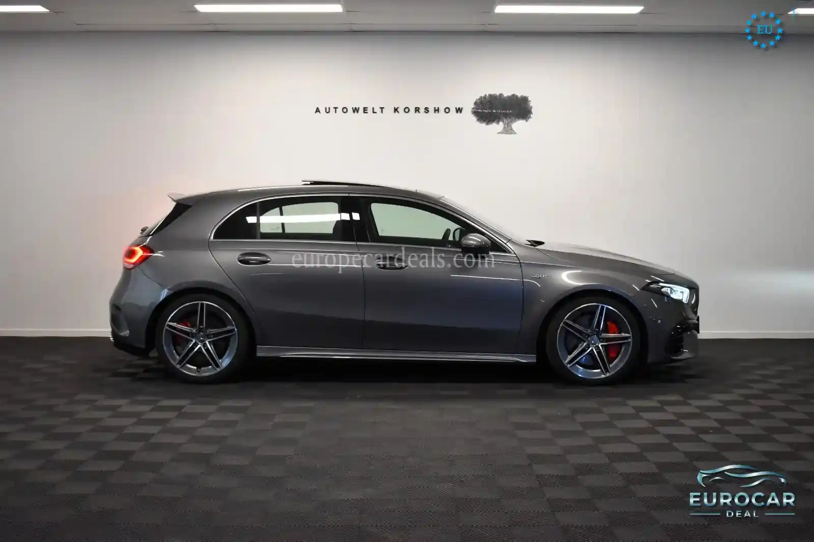 Mercedes-Benz A 45 AMG