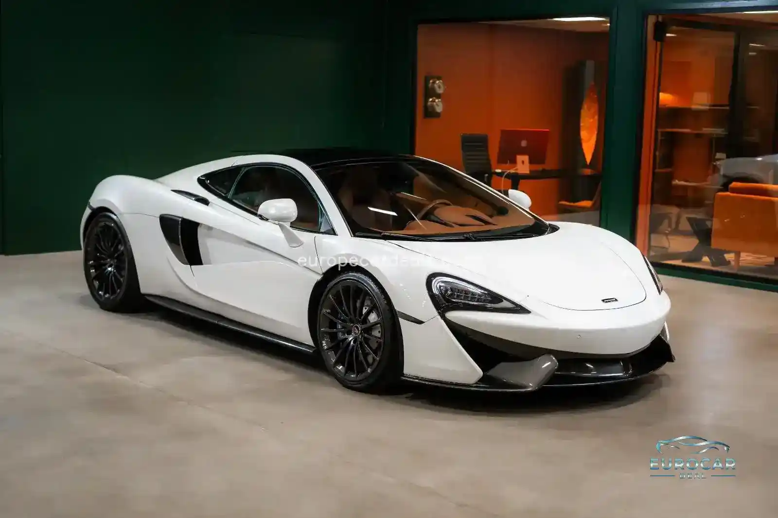 McLaren 570GT
