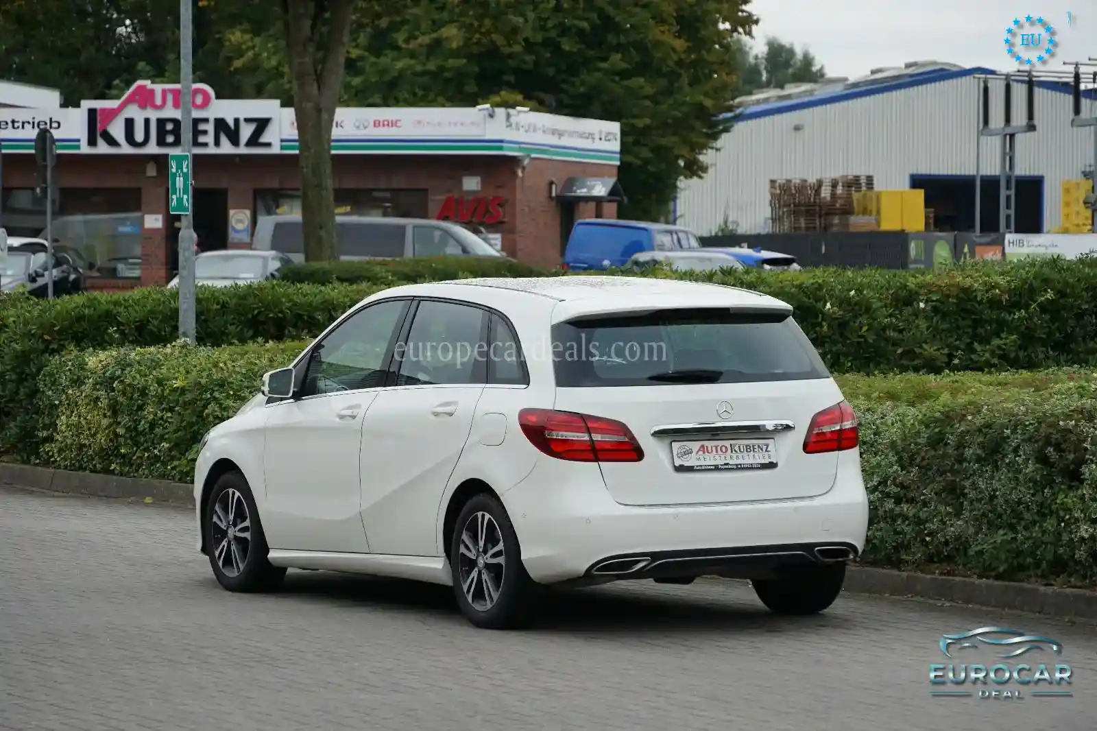 Mercedes-Benz B 220