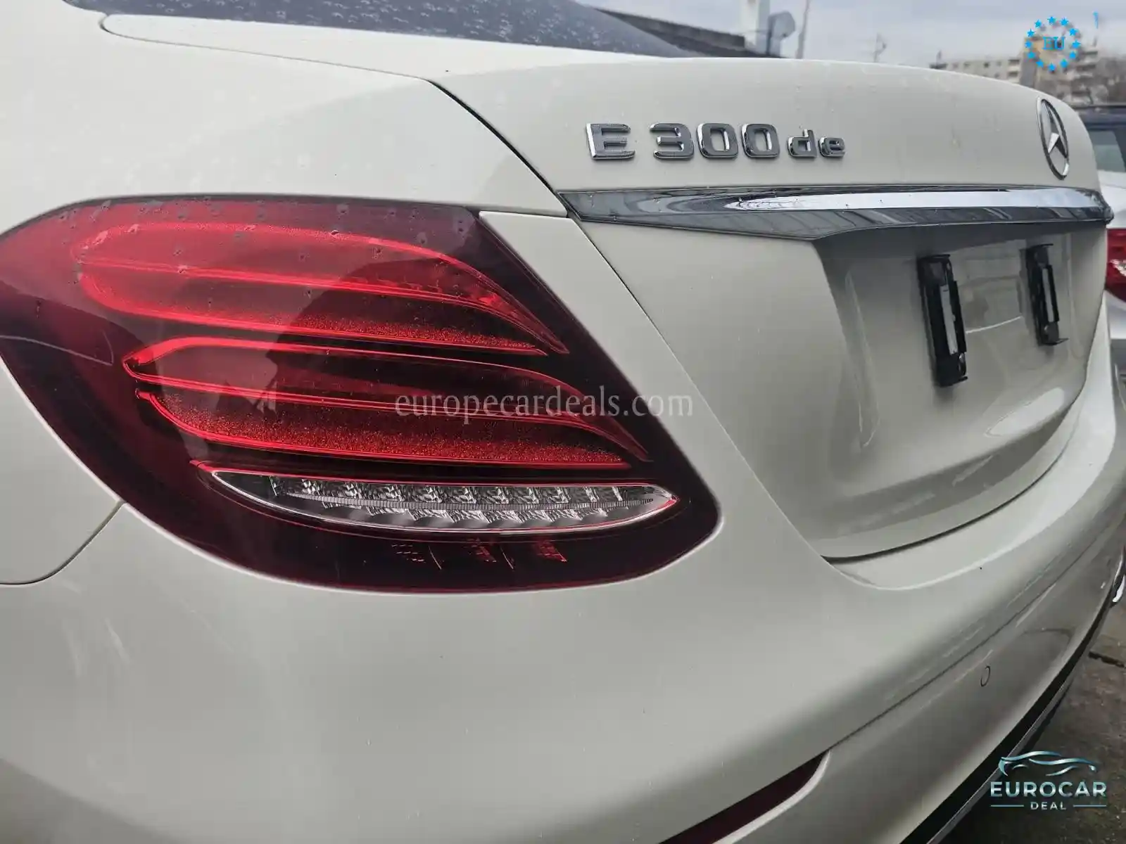 Mercedes-Benz E 300