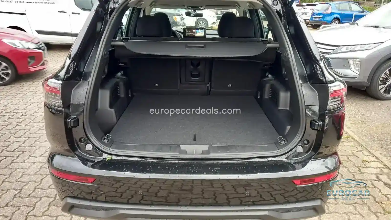 Mitsubishi Plug-in Hybrid Outlander