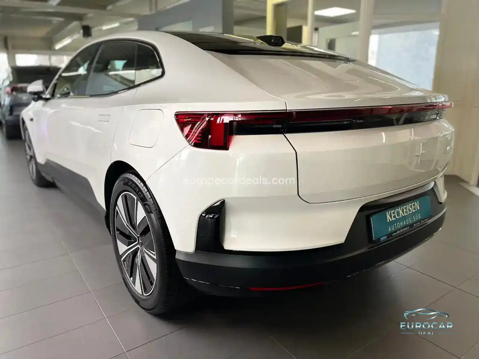 Polestar 4