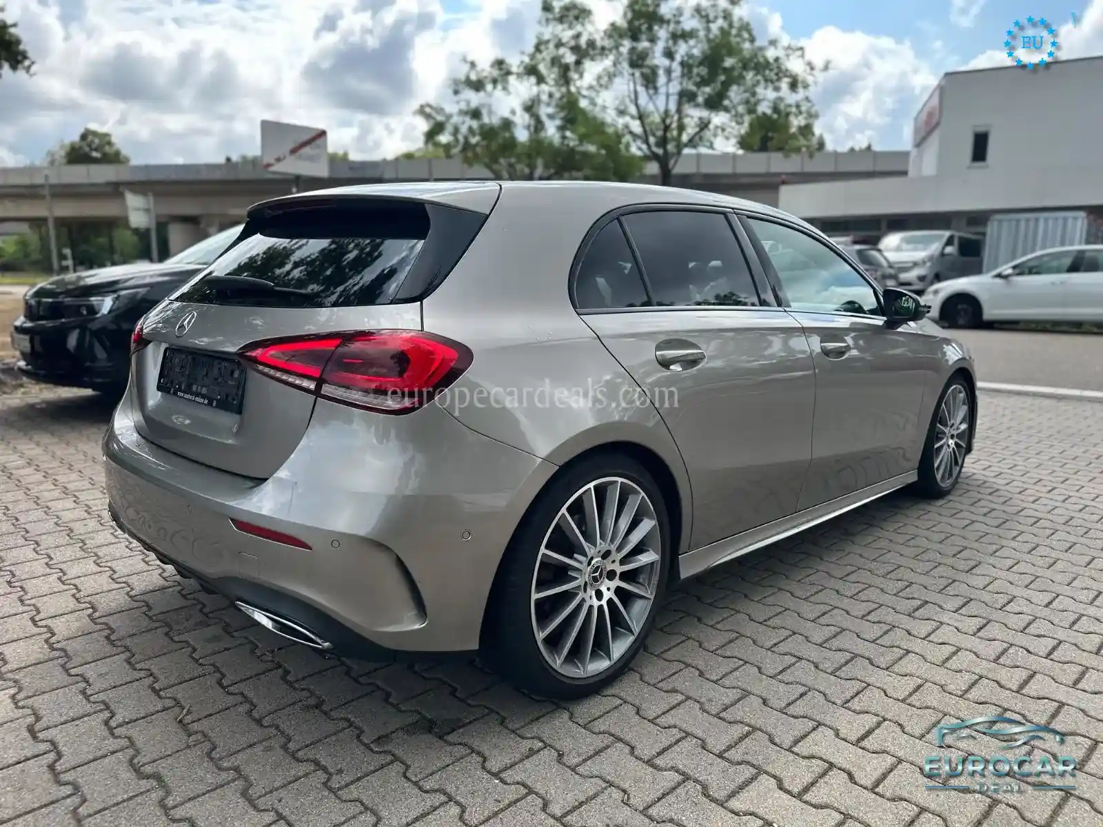 Mercedes-Benz A 220