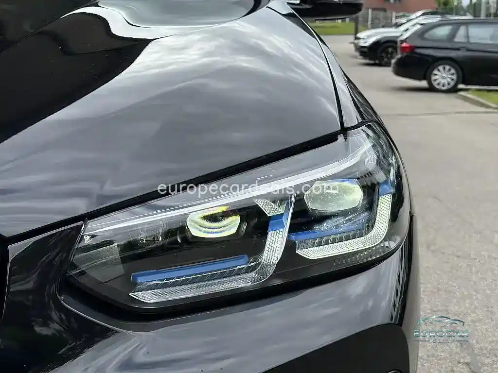 BMW X4 M40