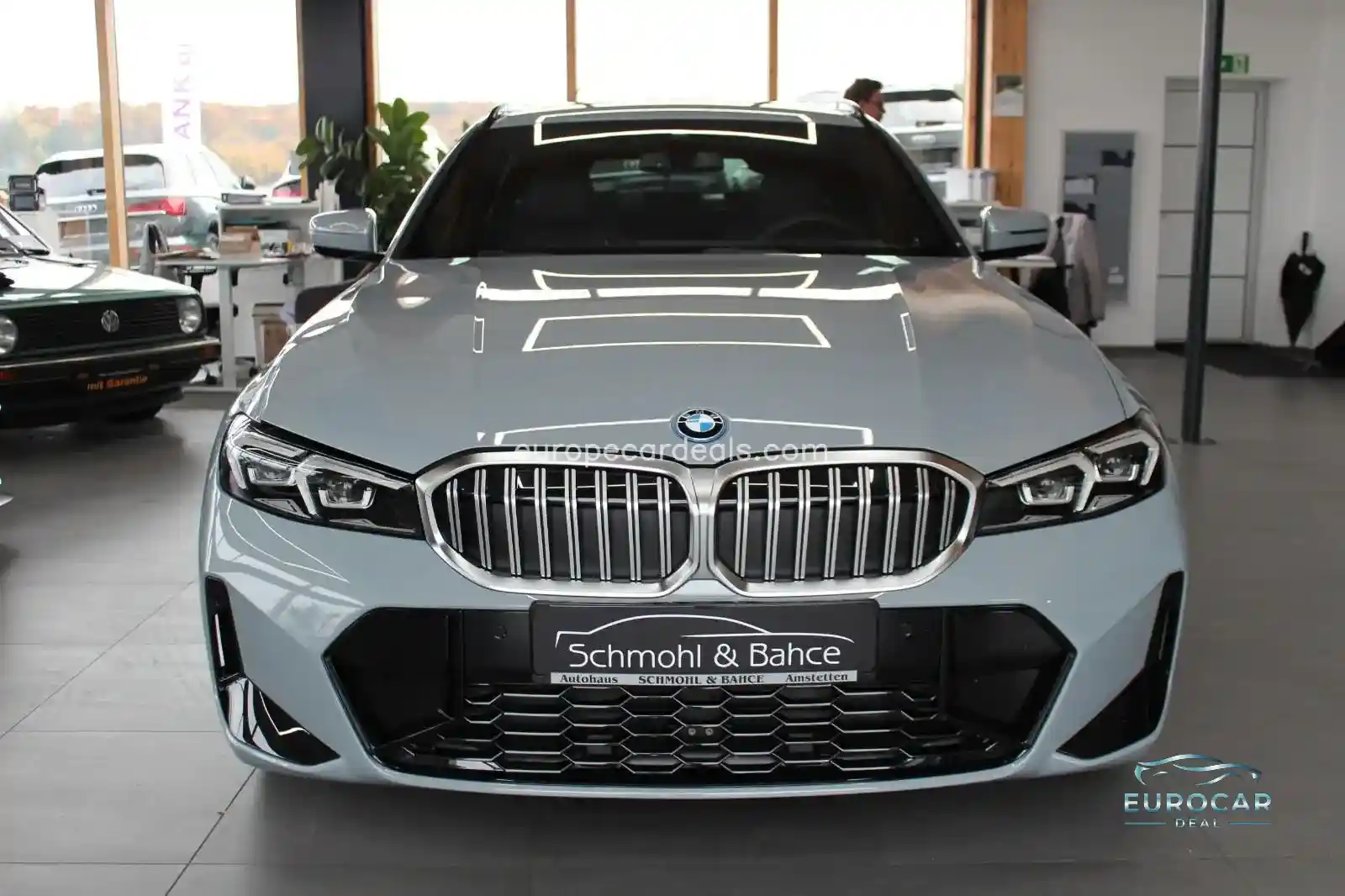 BMW 330