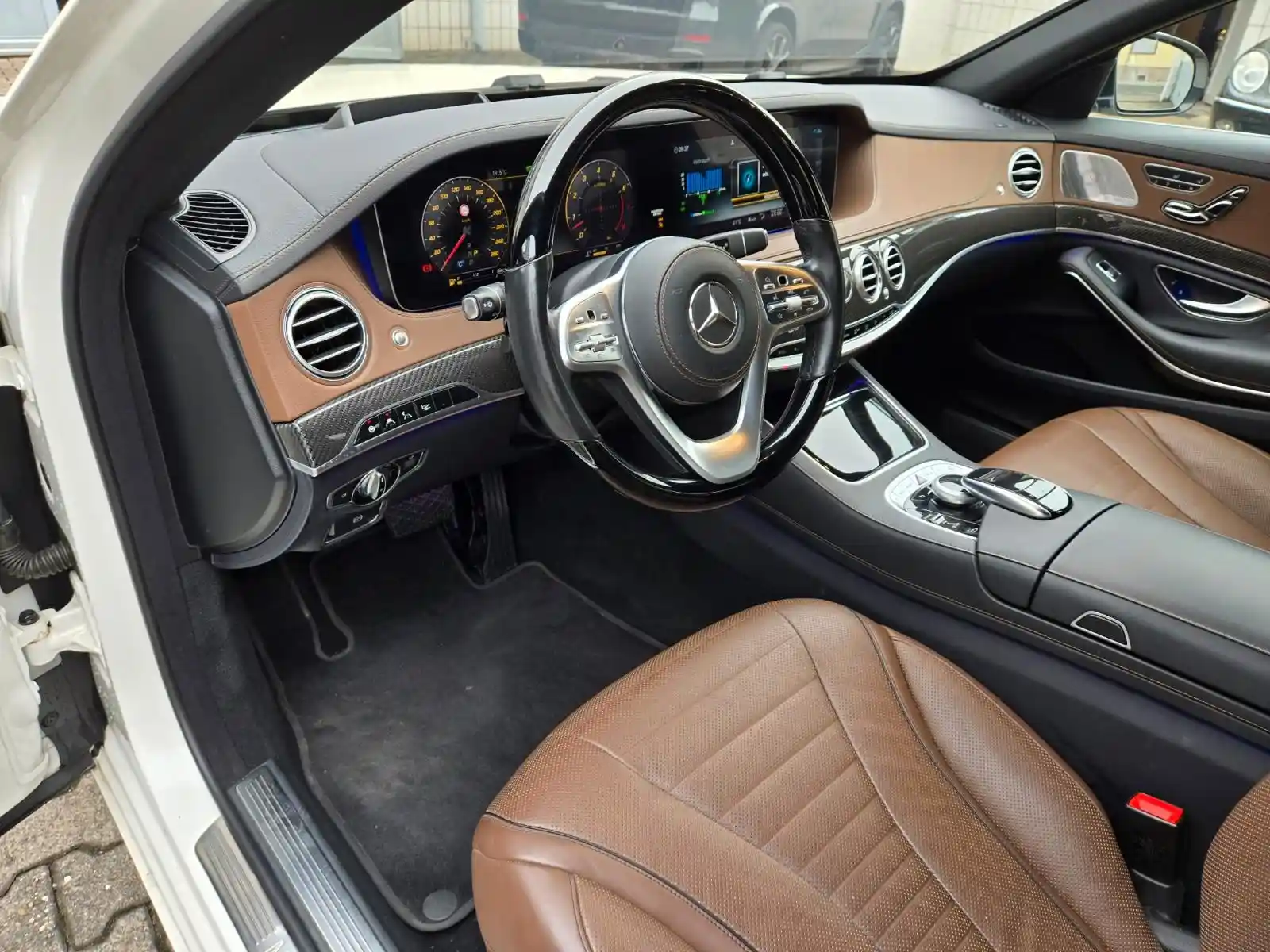 Mercedes-Benz S 500