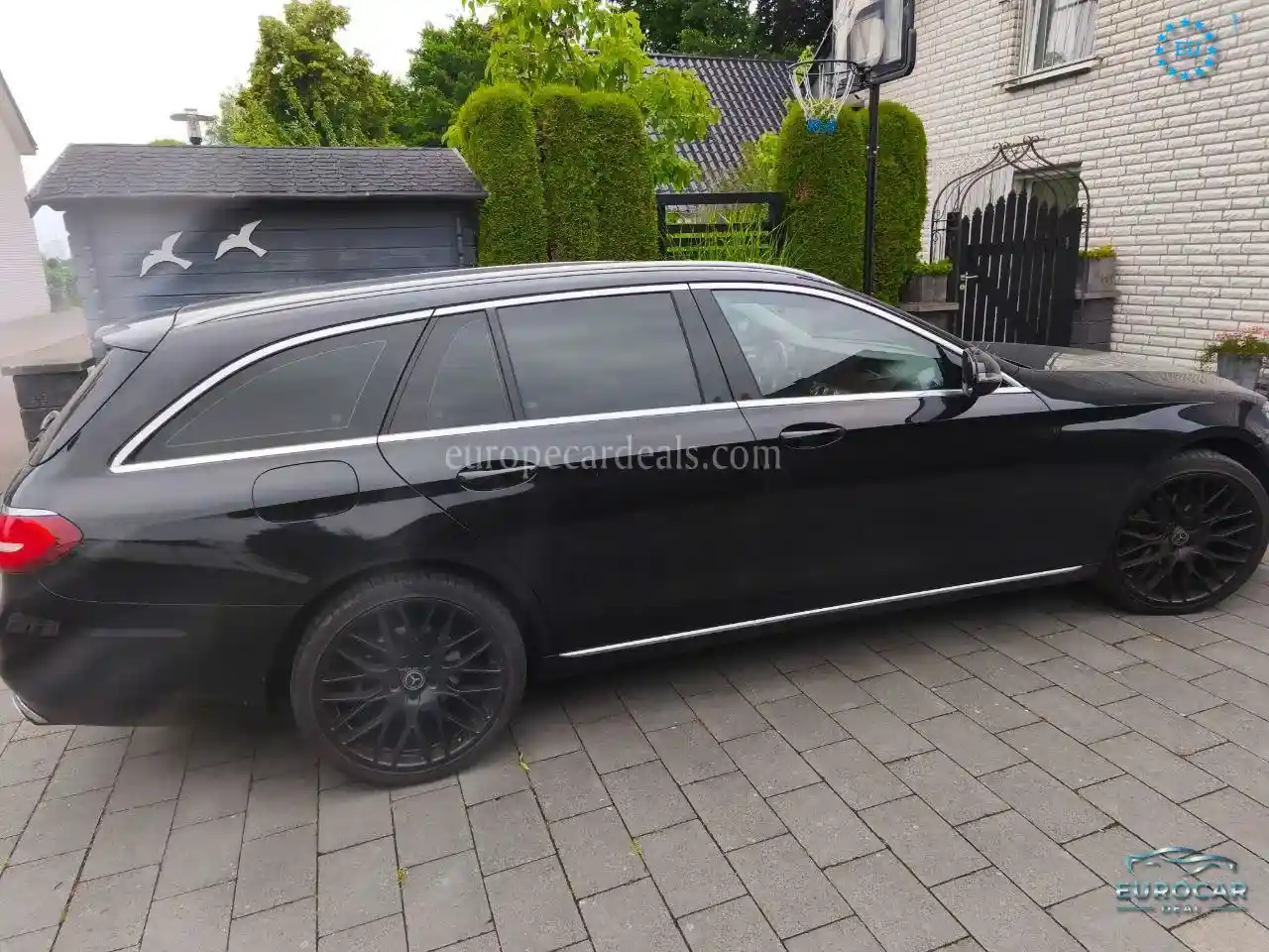 Mercedes-Benz E 200