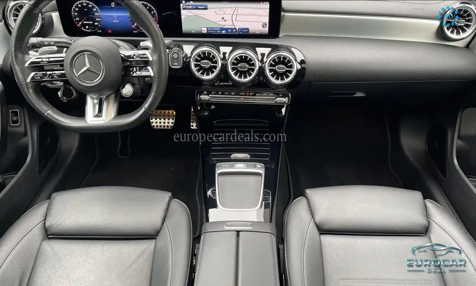Mercedes-Benz CLA 35 AMG Shooting Brake