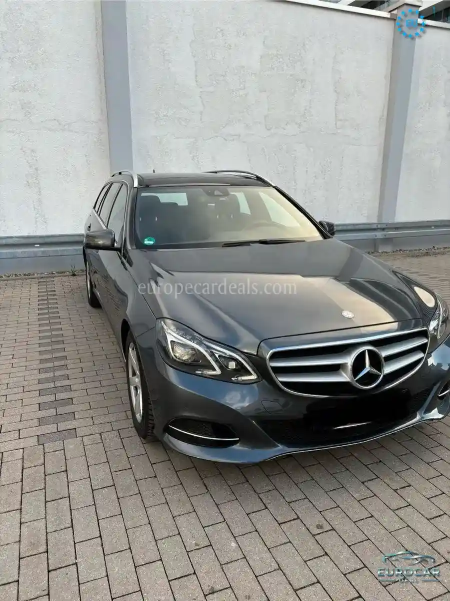 Mercedes-Benz E 220