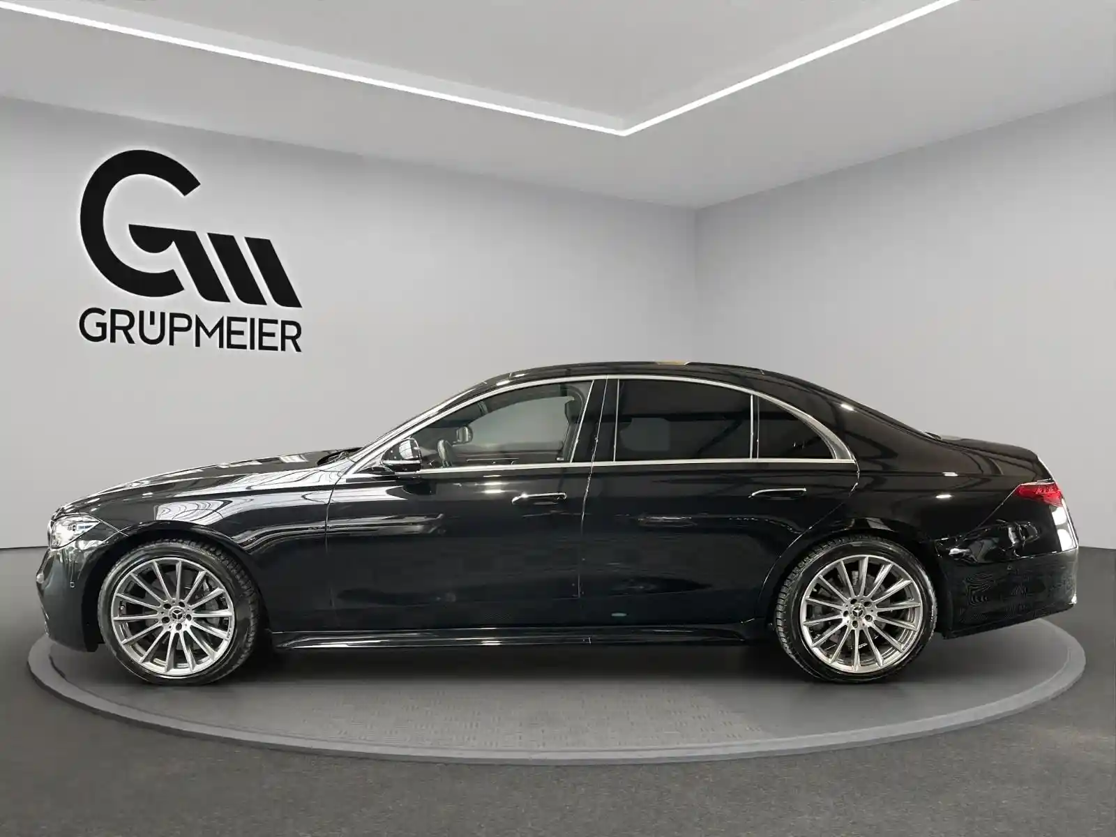 Mercedes-Benz S 500