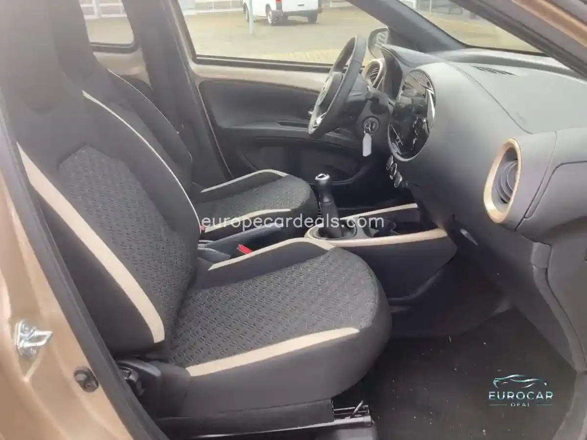 Toyota Aygo (X)