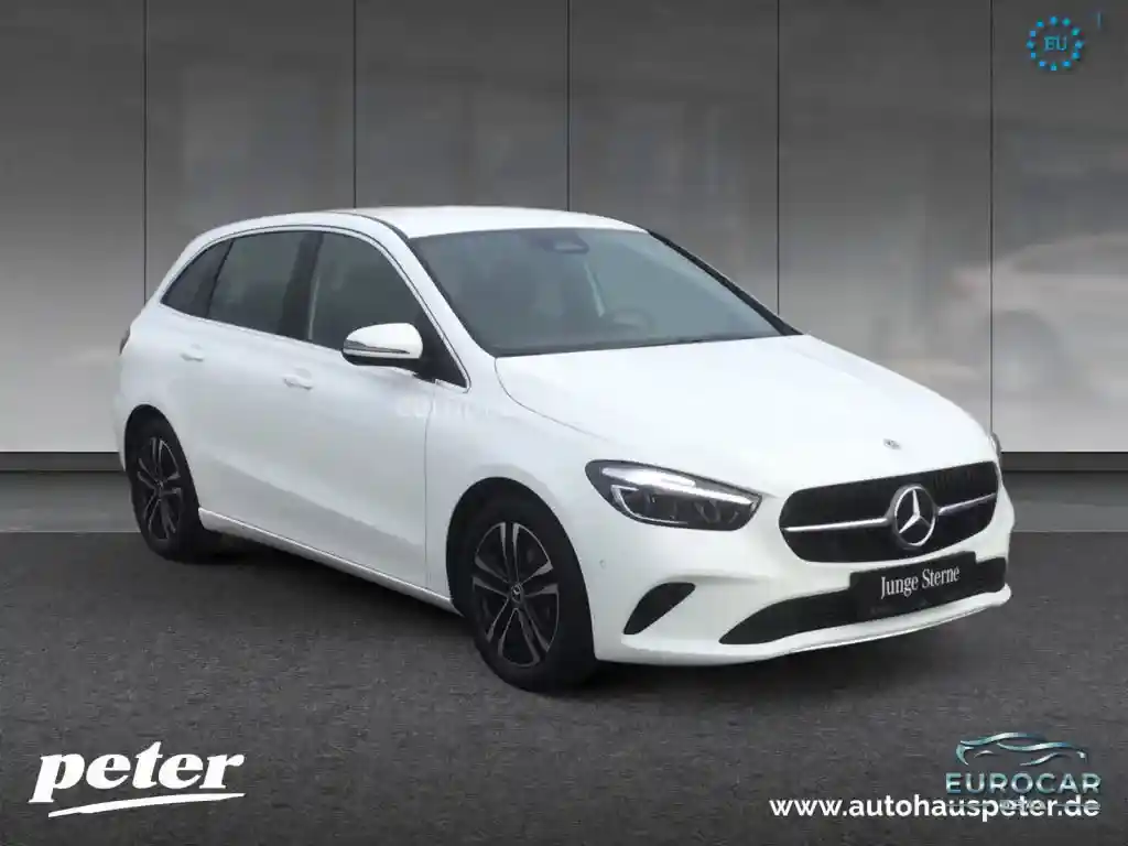 Mercedes-Benz B 180